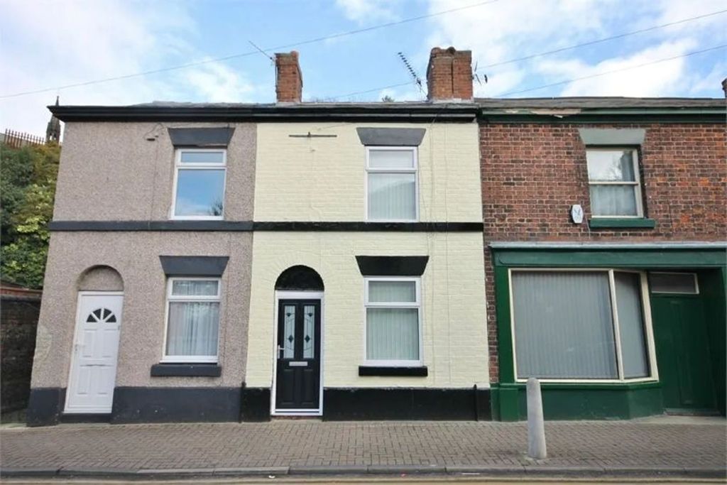 Property photo 1 of 12