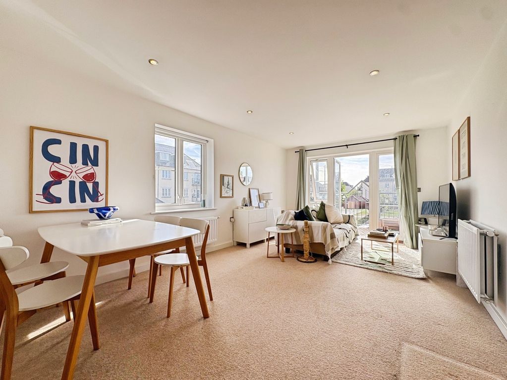Property photo 2 of 12 Pbox-Img.Jpg
