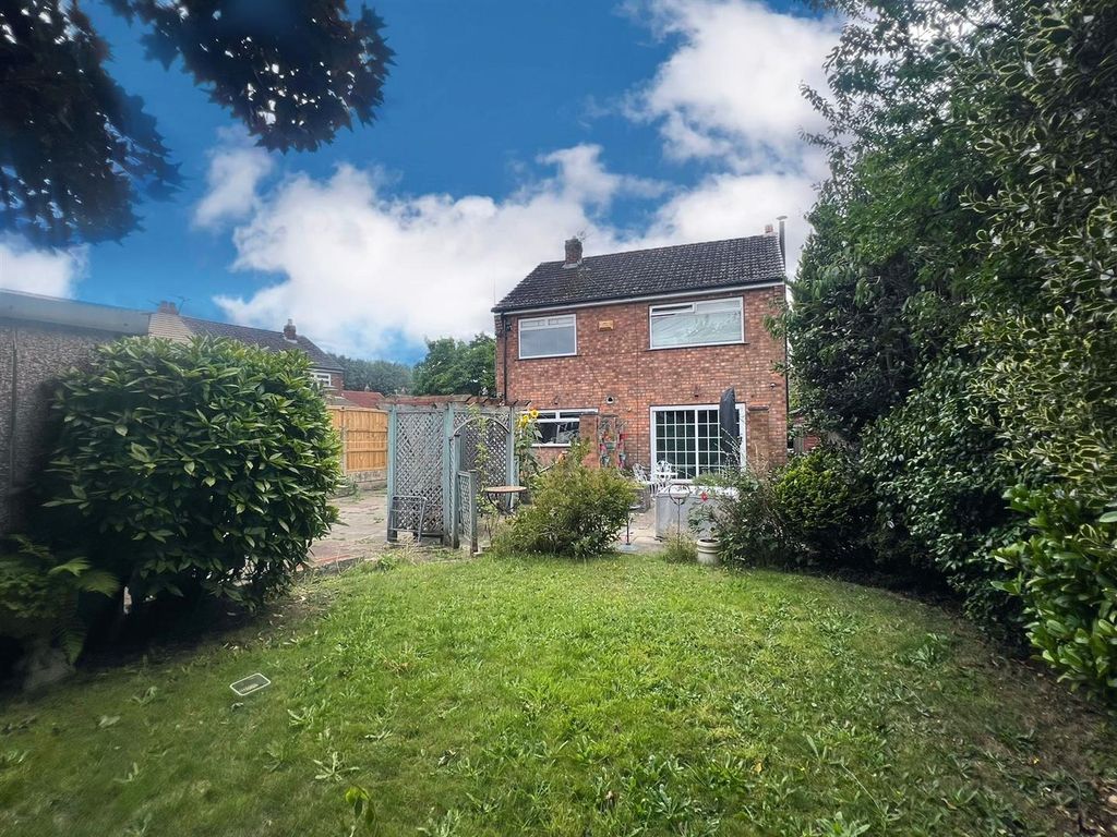 Property photo 3 of 31