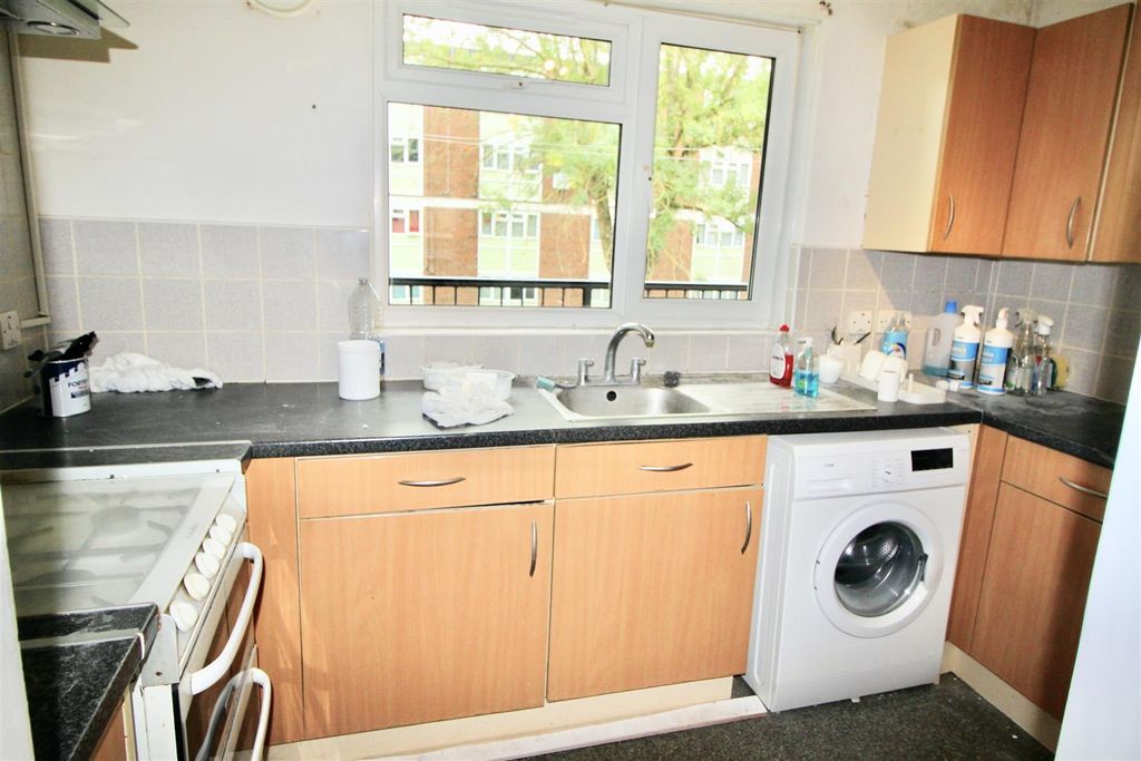 Property photo 2 of 6 Img_1233.Jpg