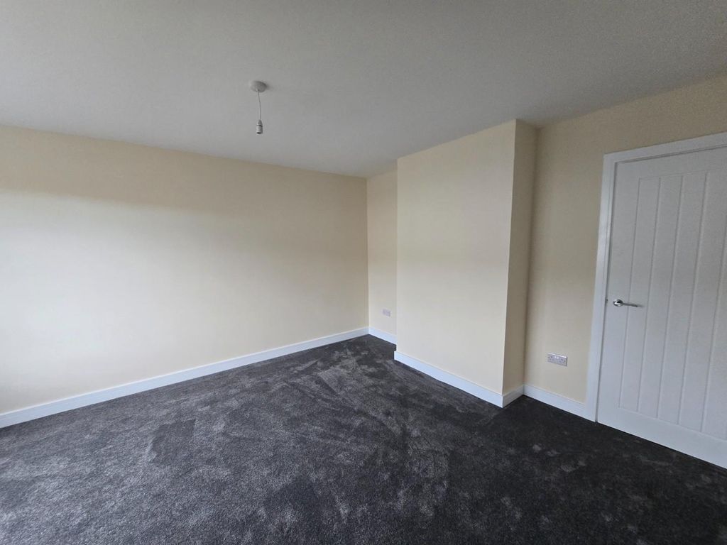 Property photo 3 of 18 20260107_142755.Jpg