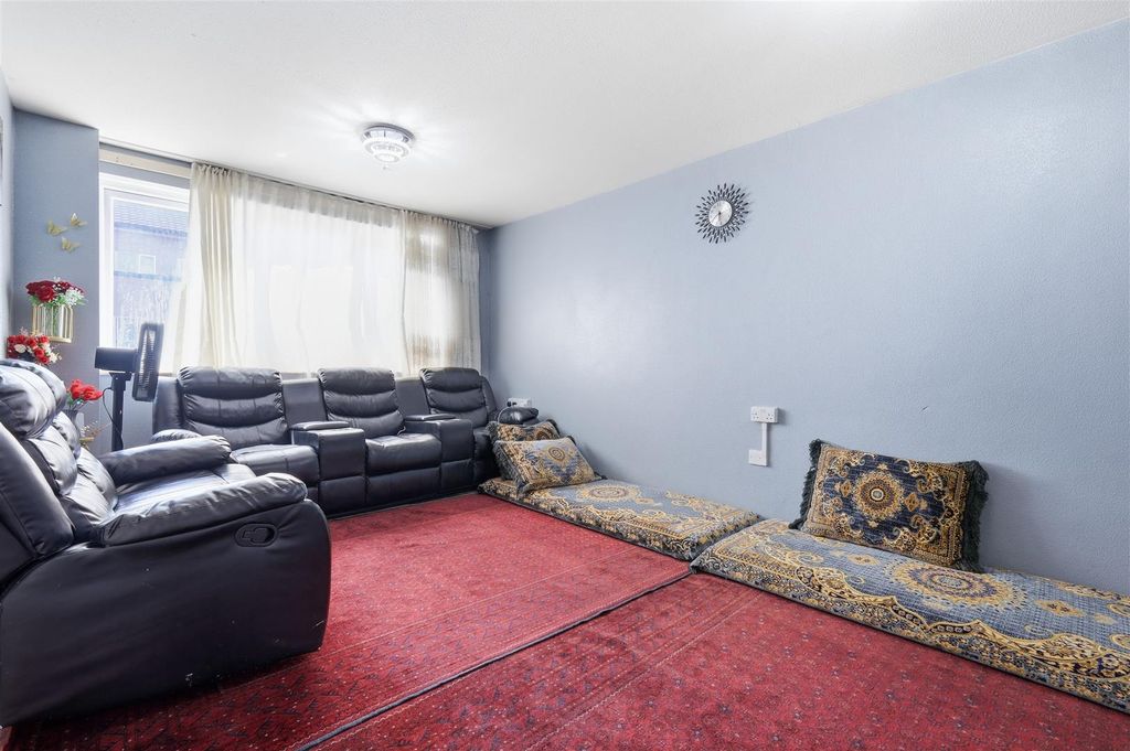 Property photo 3 of 14 Img_9367.Jpg
