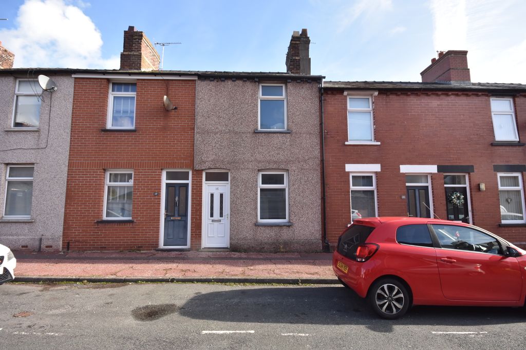 Property photo 1 of 13