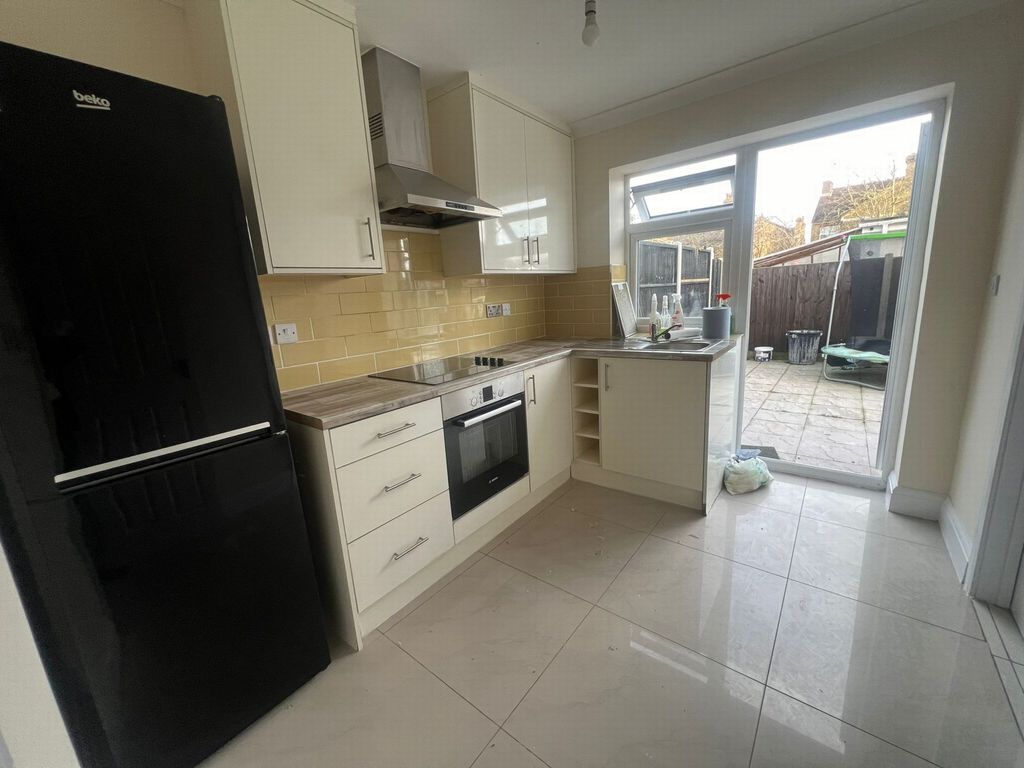 Property photo 2 of 9 Photo 2