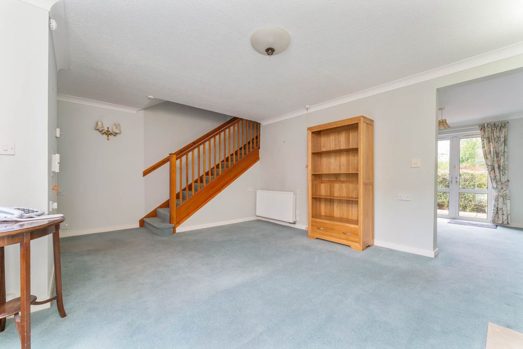 Property photo 3 of 16