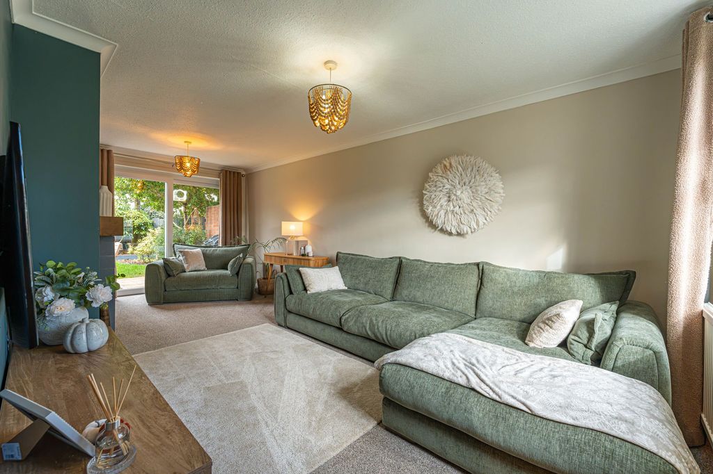 Property photo 3 of 53