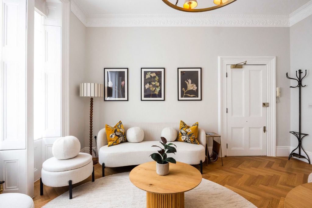 Property photo 2 of 12 Reception Room