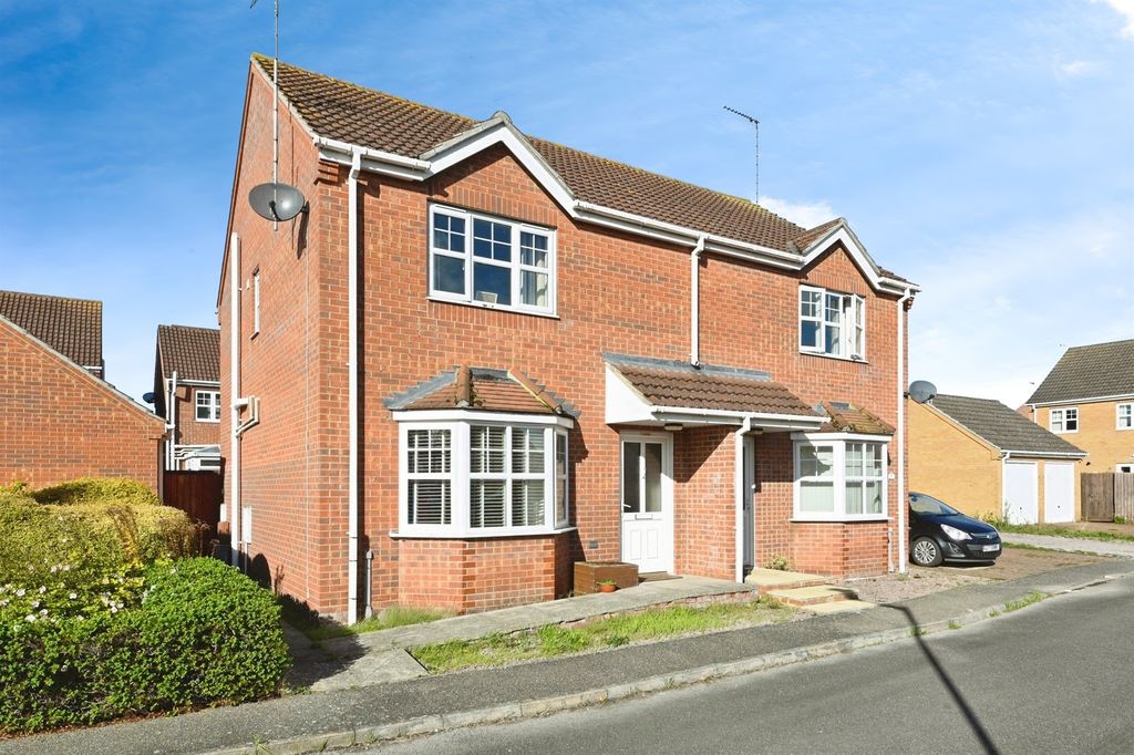 Property photo 3 of 17