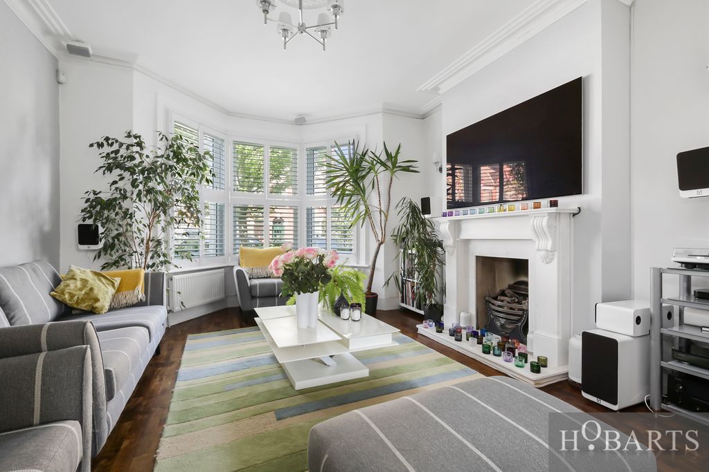 Property photo 2 of 20 Gallery