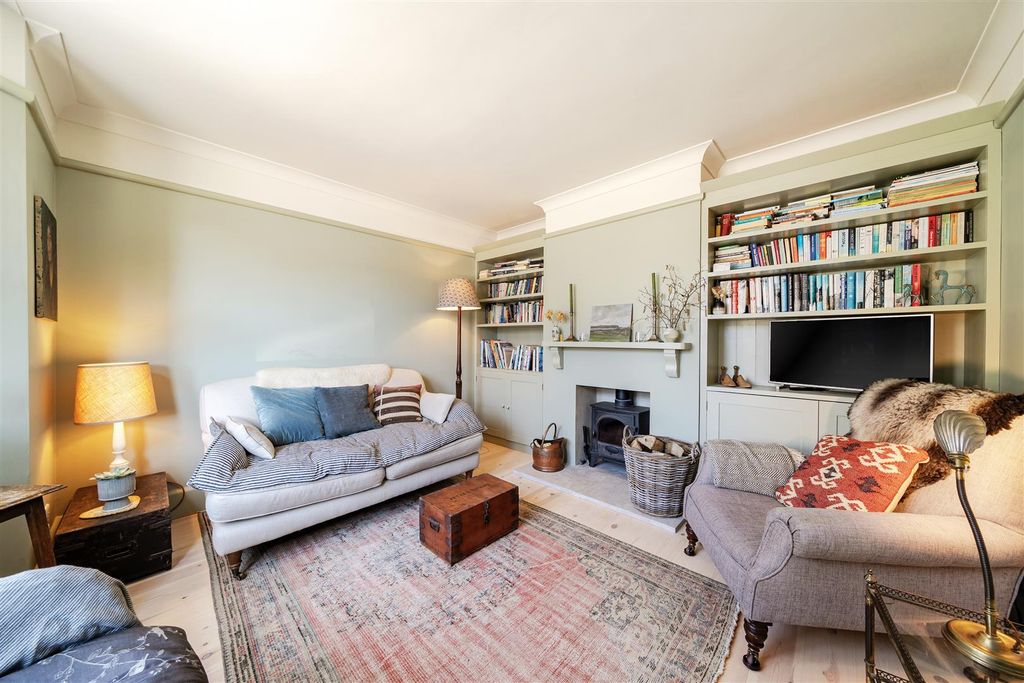 Property photo 2 of 44 1424168-28-69Bc007d194c5.Jpg