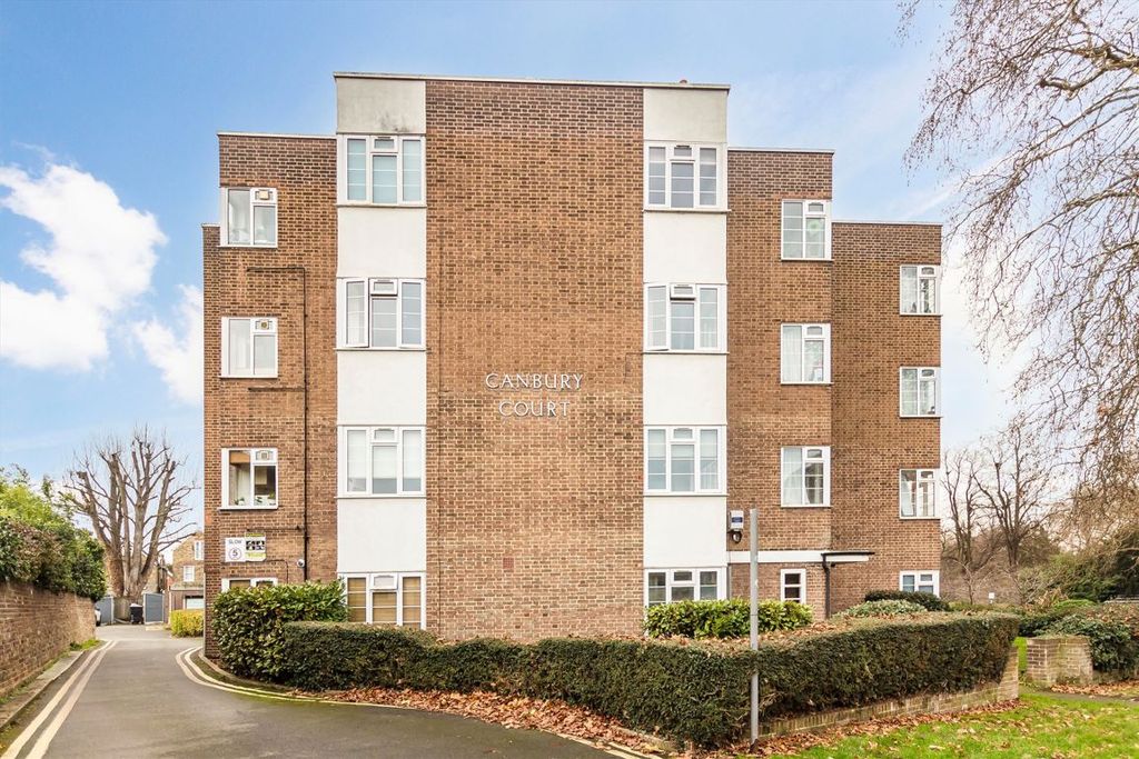 Property photo 1 of 4