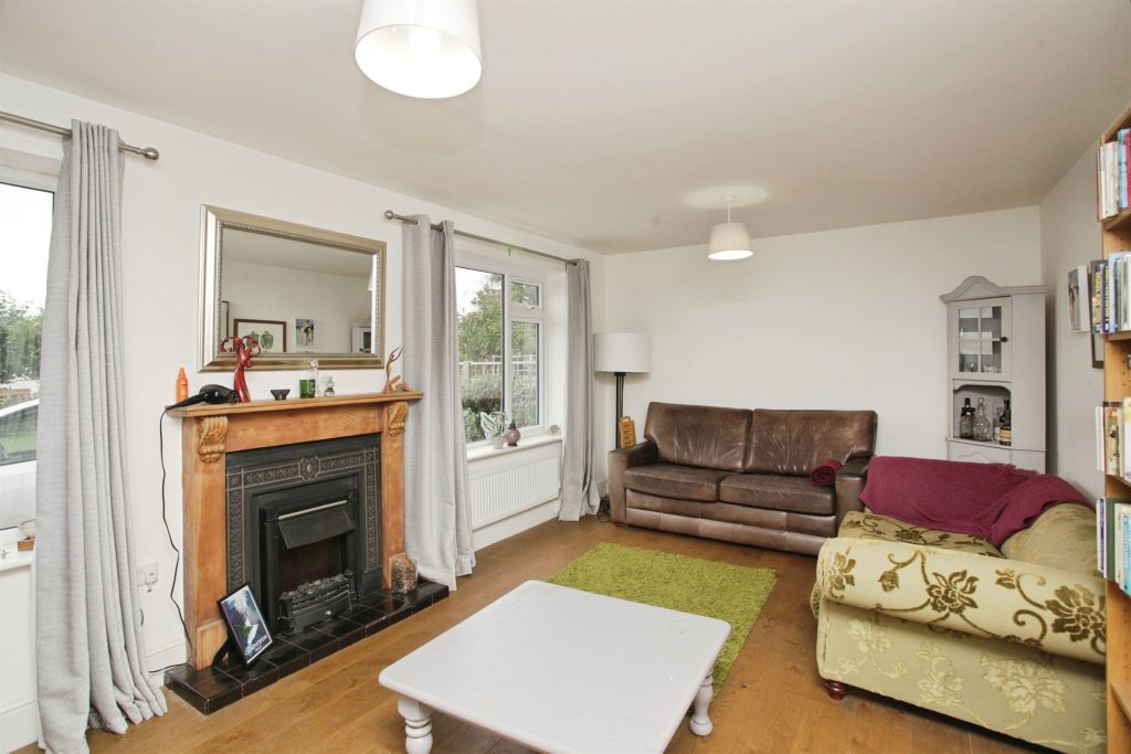 Property photo 3 of 33