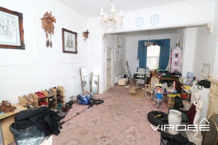 Property photo 3 of 29