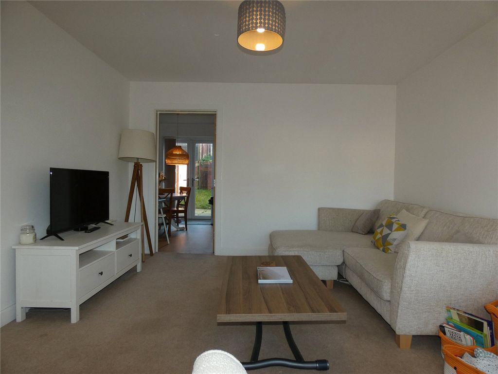 Property photo 3 of 17 Picture No. 10