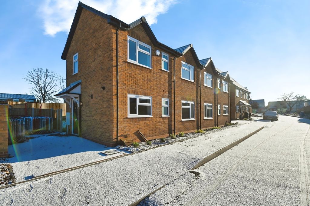 Property photo 1 of 19 Pbox-Img.Jpg