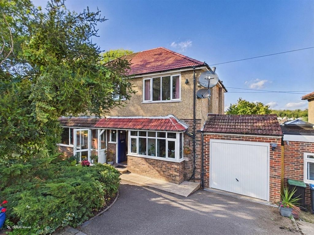 Property photo 1 of 12 Cam01563G0-Pr0365-Still002-001.Jpg