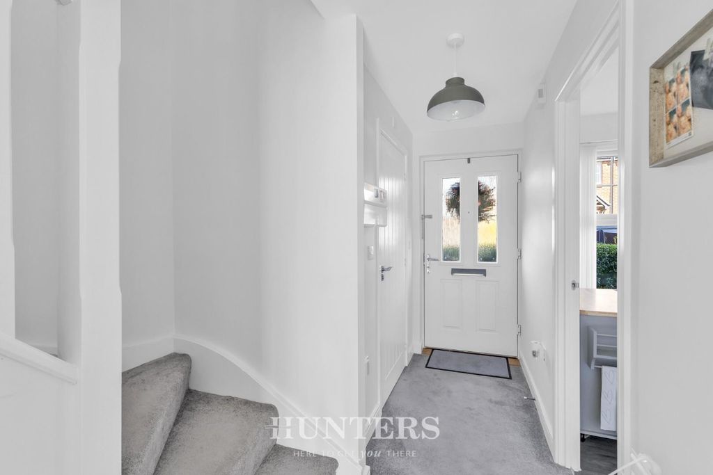 Property photo 2 of 20 Kirkfell Drive (17).Jpg