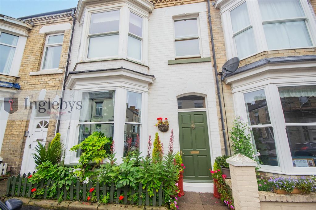 Property photo 1 of 27