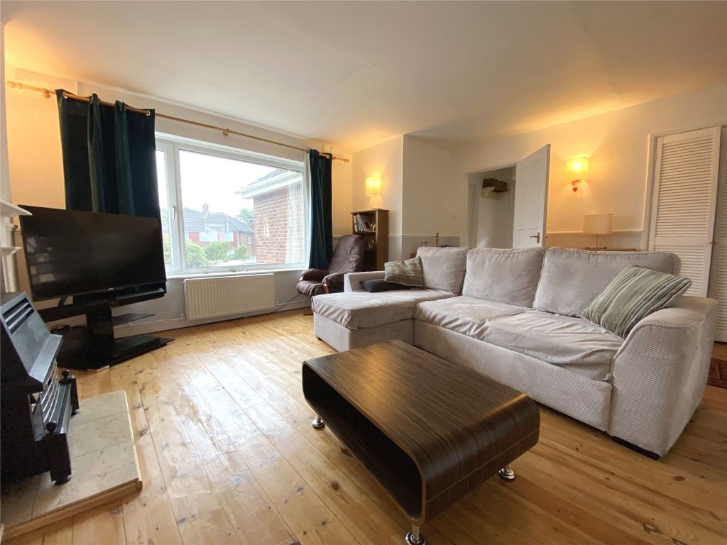 Property photo 2 of 8 Picture No. 03