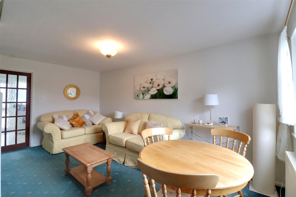 Property photo 2 of 14 2 - Picture No. 11
