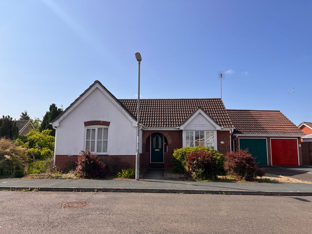 Property photo 1 of 2 Front