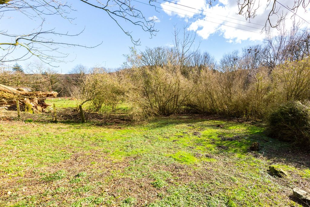 Property photo 2 of 9 Picture No. 07