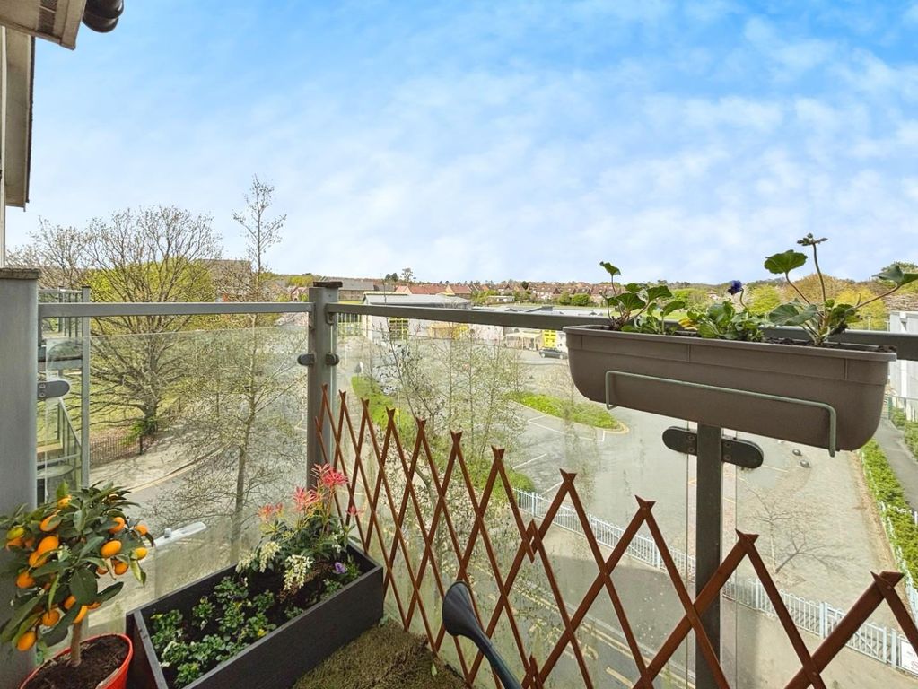 Property photo 2 of 15