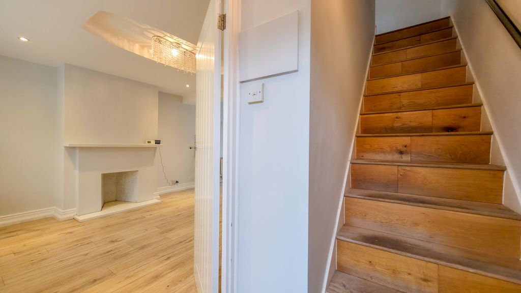 Property photo 2 of 19 20260109_144901