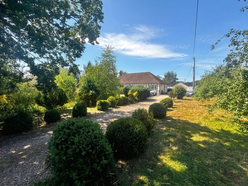 Property photo 3 of 38
