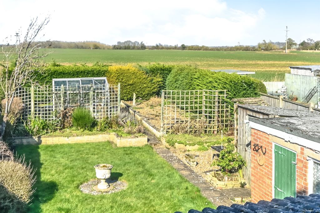 Property photo 2 of 3