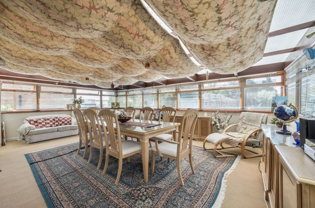 Property photo 3 of 25 Picture 3