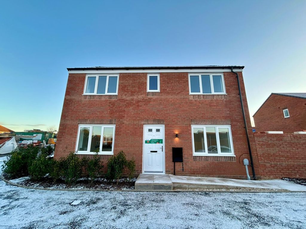 Property photo 1 of 13