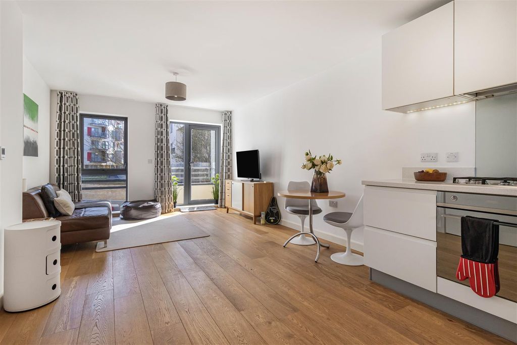 Property photo 2 of 21 19_76461.Jpg