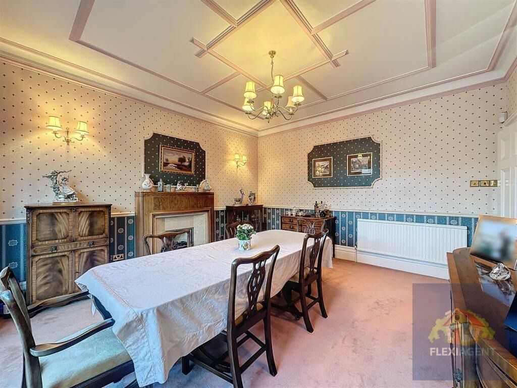 Property photo 3 of 59 4332735