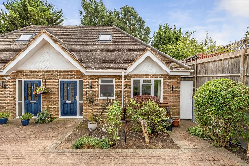 Property photo 1 of 29 95-Malden-Road-27.Jpg