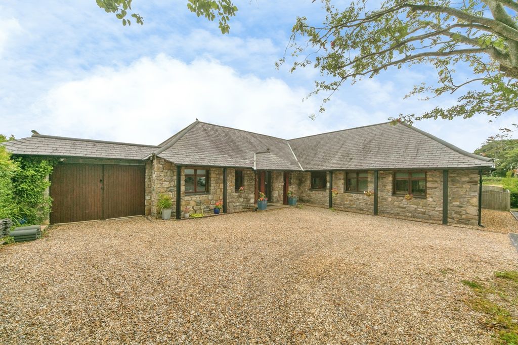 Property photo 1 of 51 Pbox-Img.Jpg