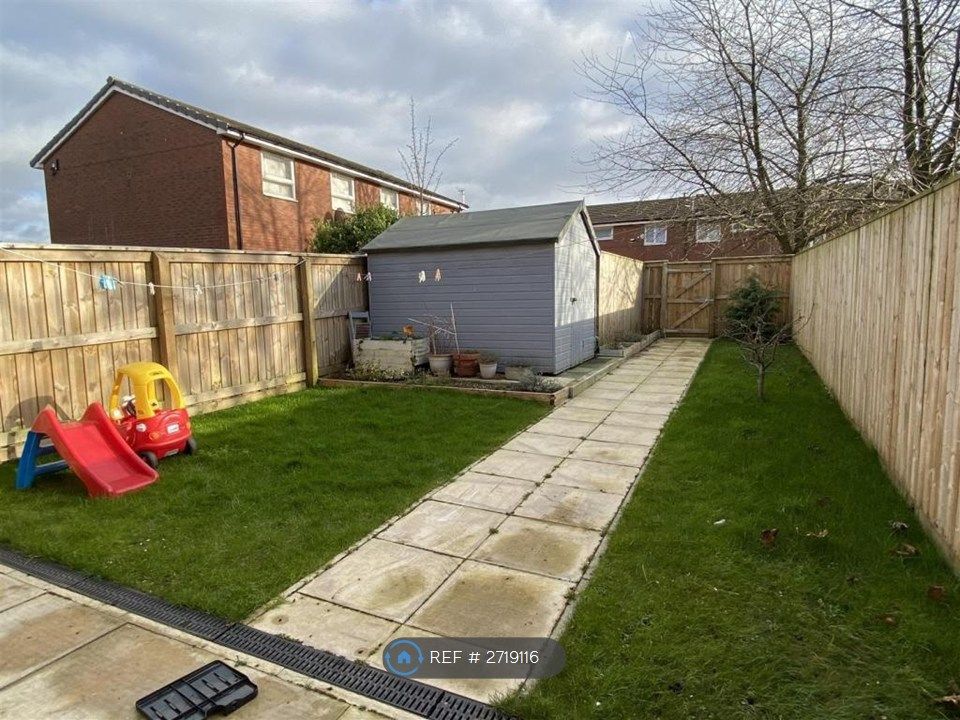 Property photo 3 of 13