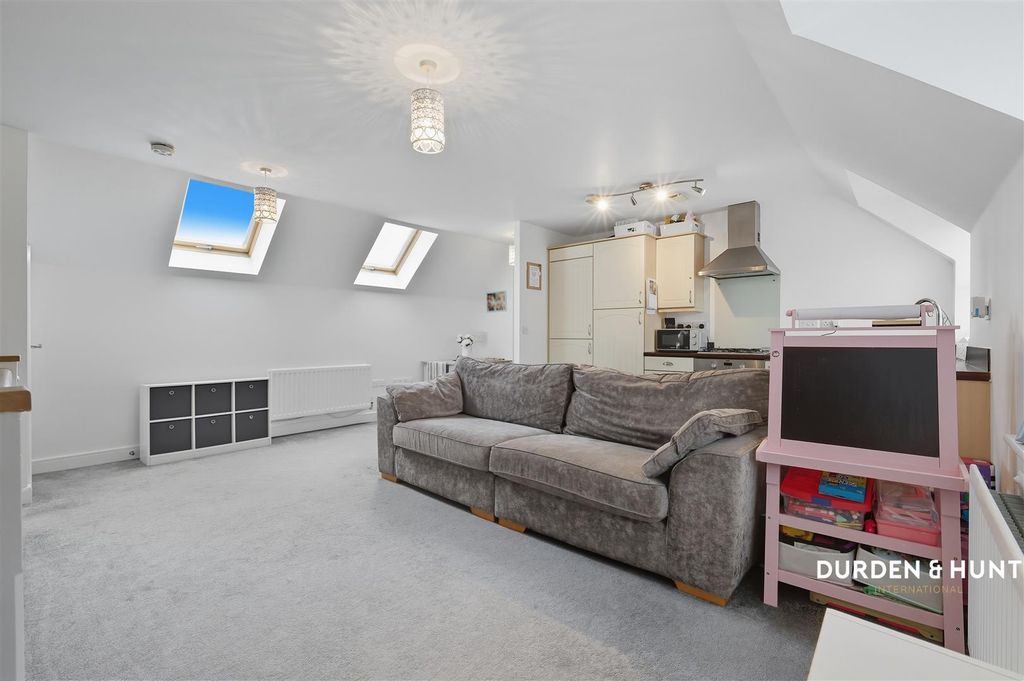 Property photo 3 of 12 The Square