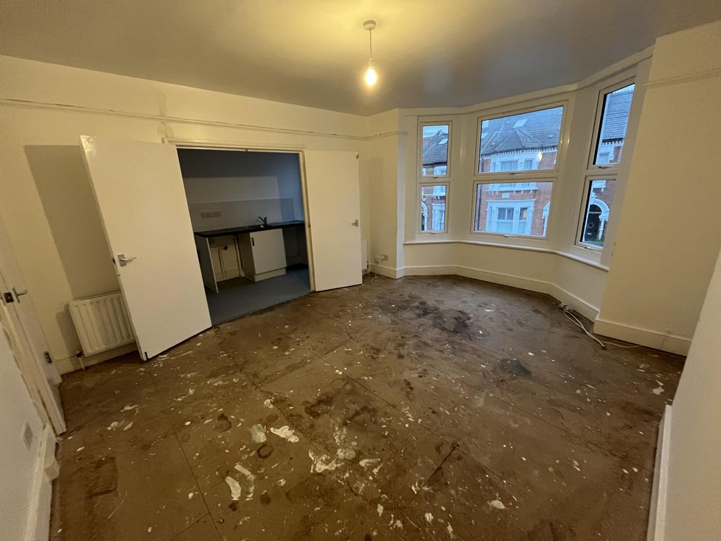 Property photo 3 of 10 Img_0514.Jpg