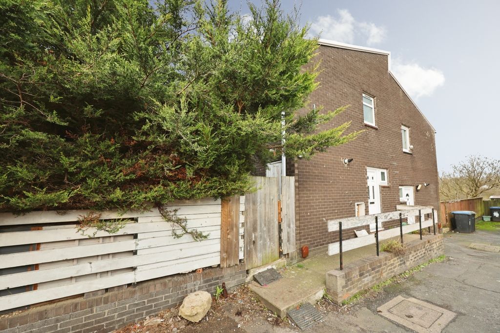 Property photo 1 of 15 Pbox-Img.Jpg