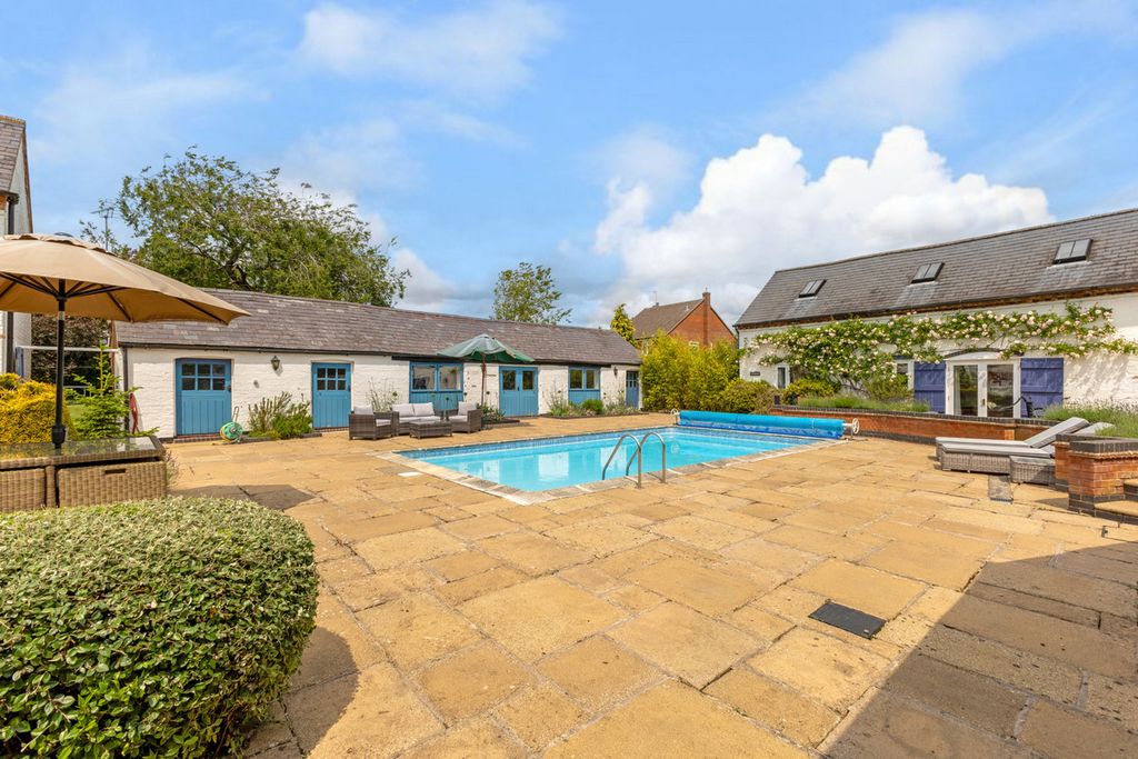 Additional image 24 of 5 bed detached house for sale9 Swinnertons Lane, Yelvertoft, Northampton Northamptonshire NN6