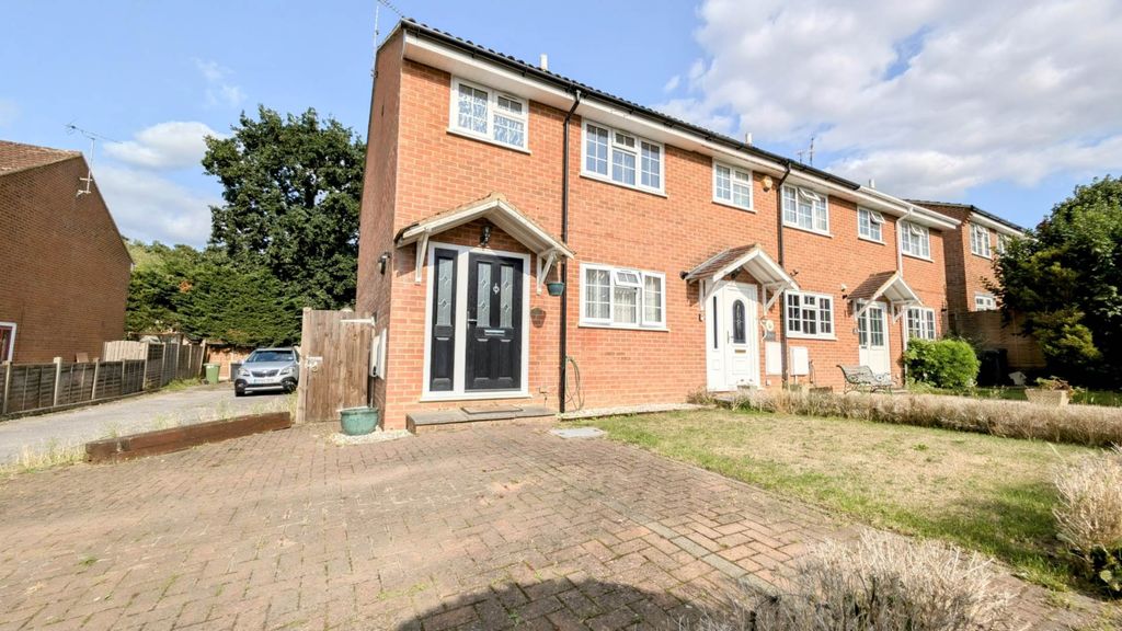Property photo 1 of 9