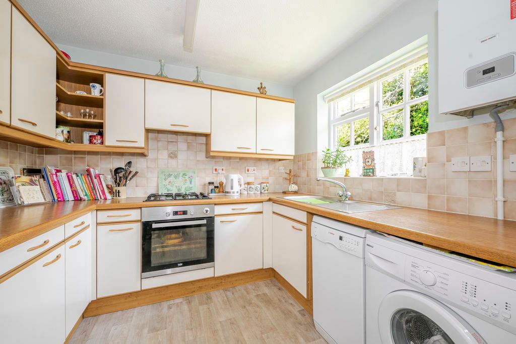 Property photo 3 of 16 Photo 7