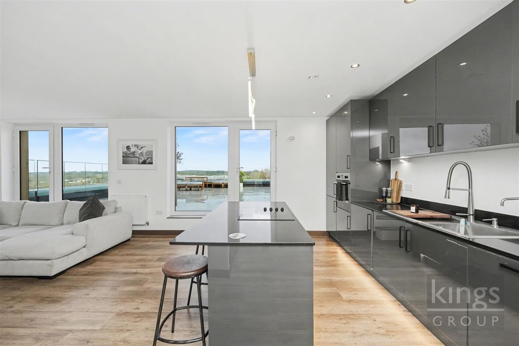 Additional image 8 of 1 bed flat for saleGodfrey House, Edinburgh Gate, Harlow CM20