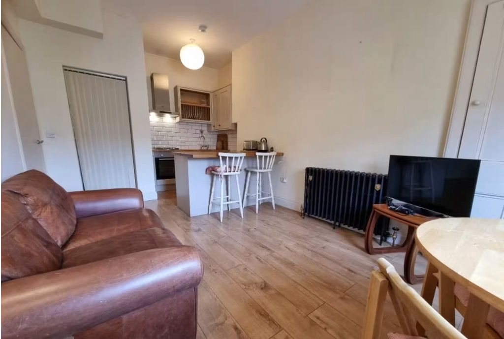 Property photo 1 of 10 Photo 1