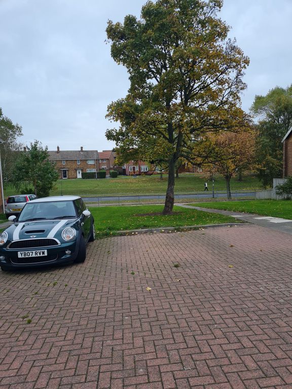 Property photo 2 of 11