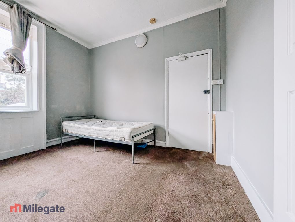 Property photo 2 of 5 Photo 2