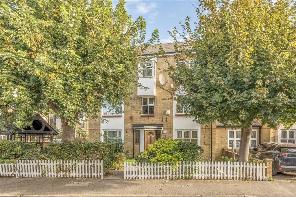 Property photo 1 of 5