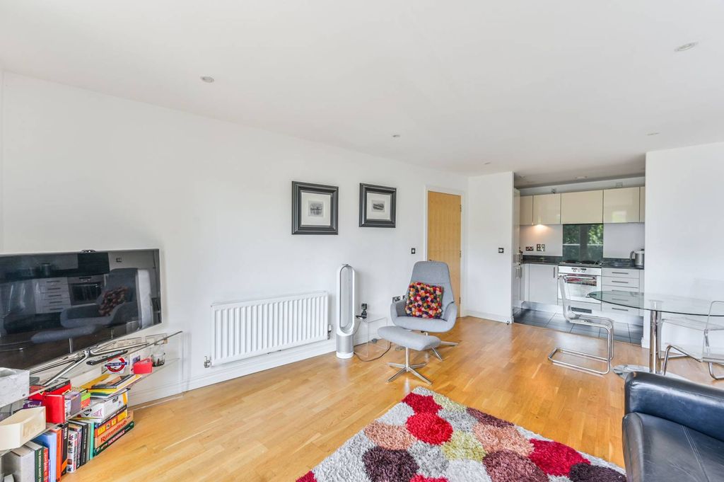 Property photo 1 of 15