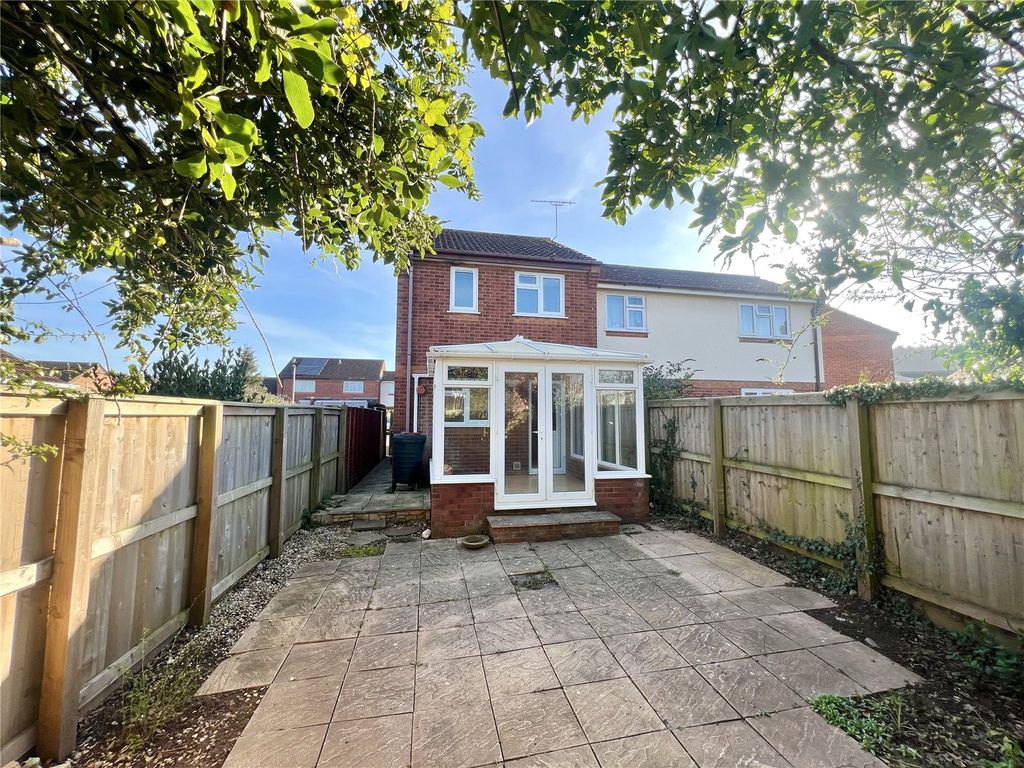 Property photo 3 of 11 Picture No. 10